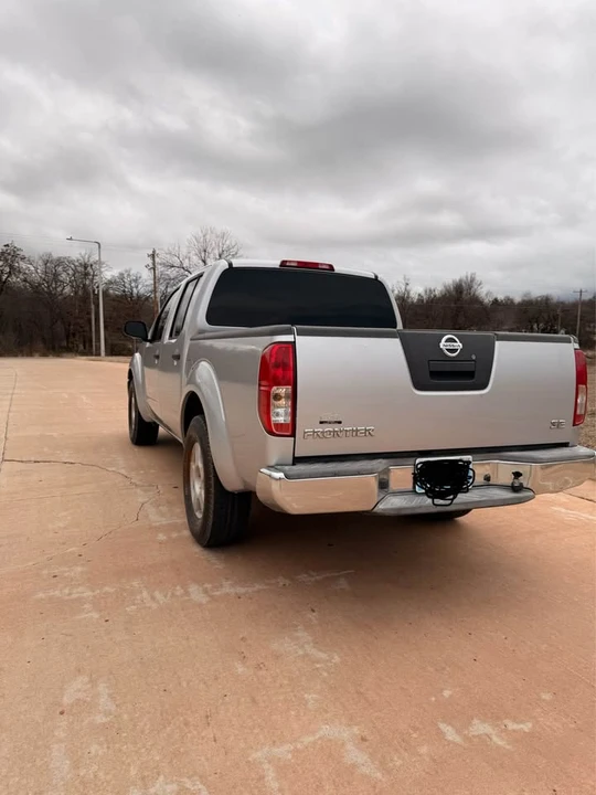 2008 Nissan Frontier 2nd Gen - Image 9 of 12