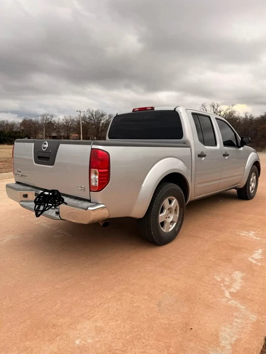 2008 Nissan Frontier 2nd Gen - Image 11 of 12