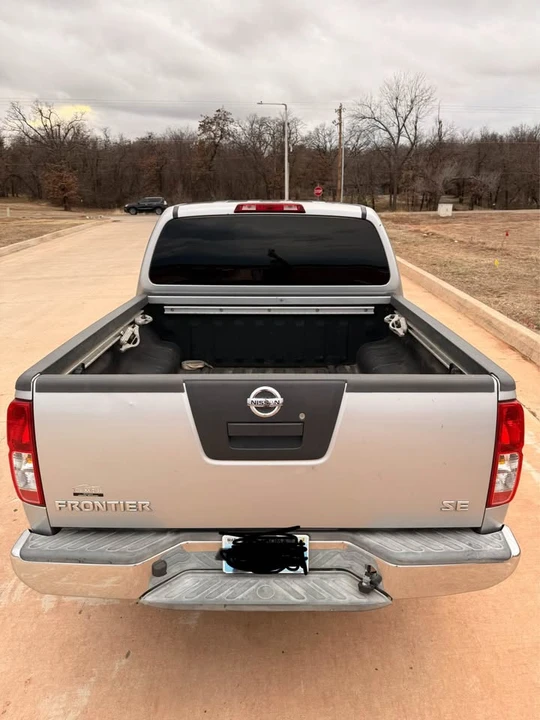 2008 Nissan Frontier 2nd Gen - Image 10 of 12