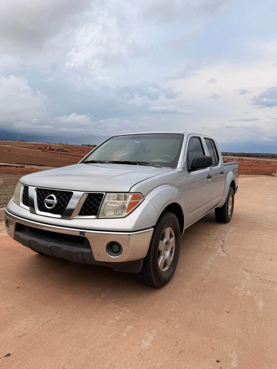 2008 Nissan Frontier 2nd Gen - Image 3 of 12
