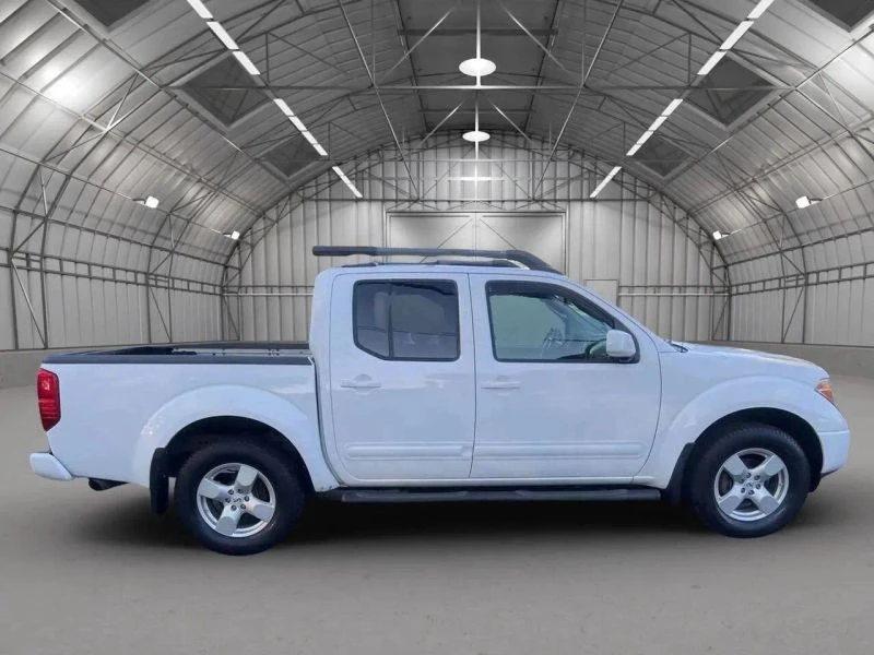 2008 Nissan Frontier 2nd Gen - Image 5 of 12