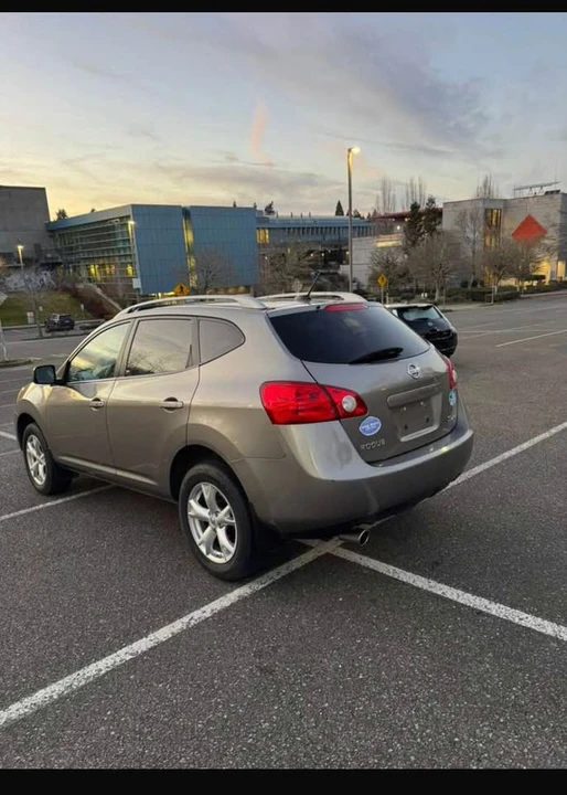2008 Nissan Rogue - Image 4 of 7
