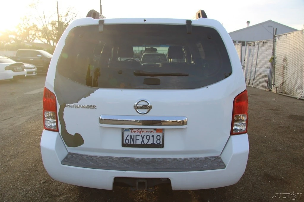 2008 Nissan Pathfinder 3rd Gen - Image 5 of 21