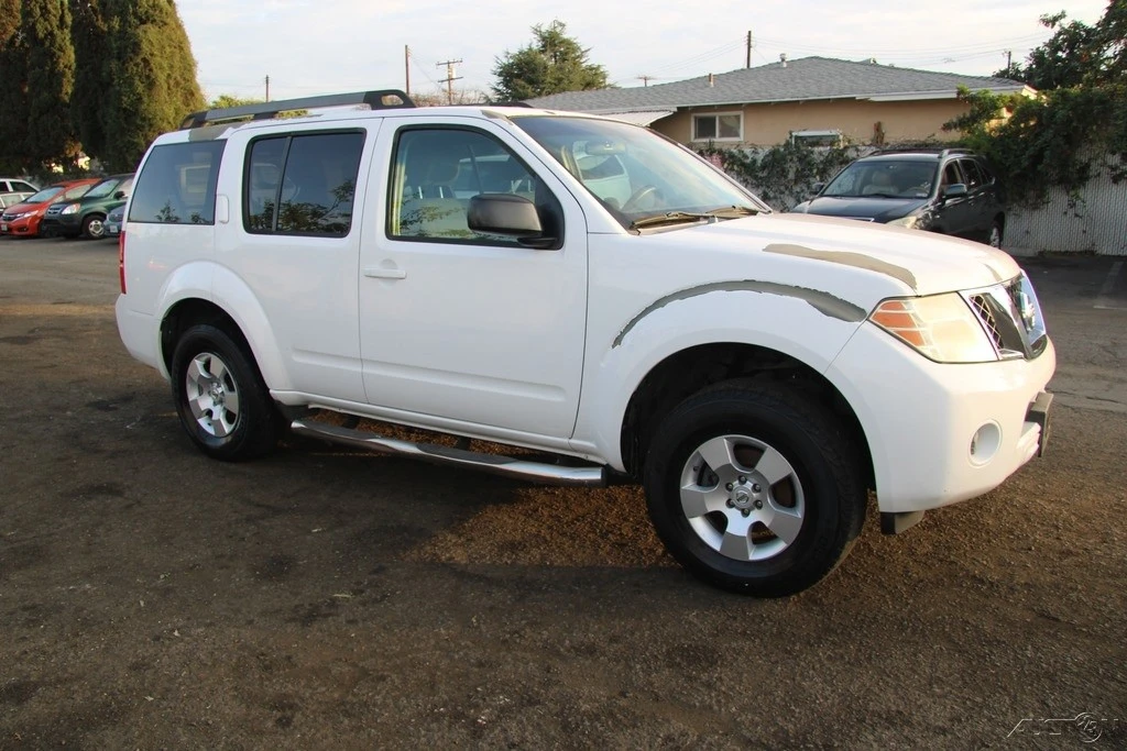 2008 Nissan Pathfinder 3rd Gen - Image 2 of 21