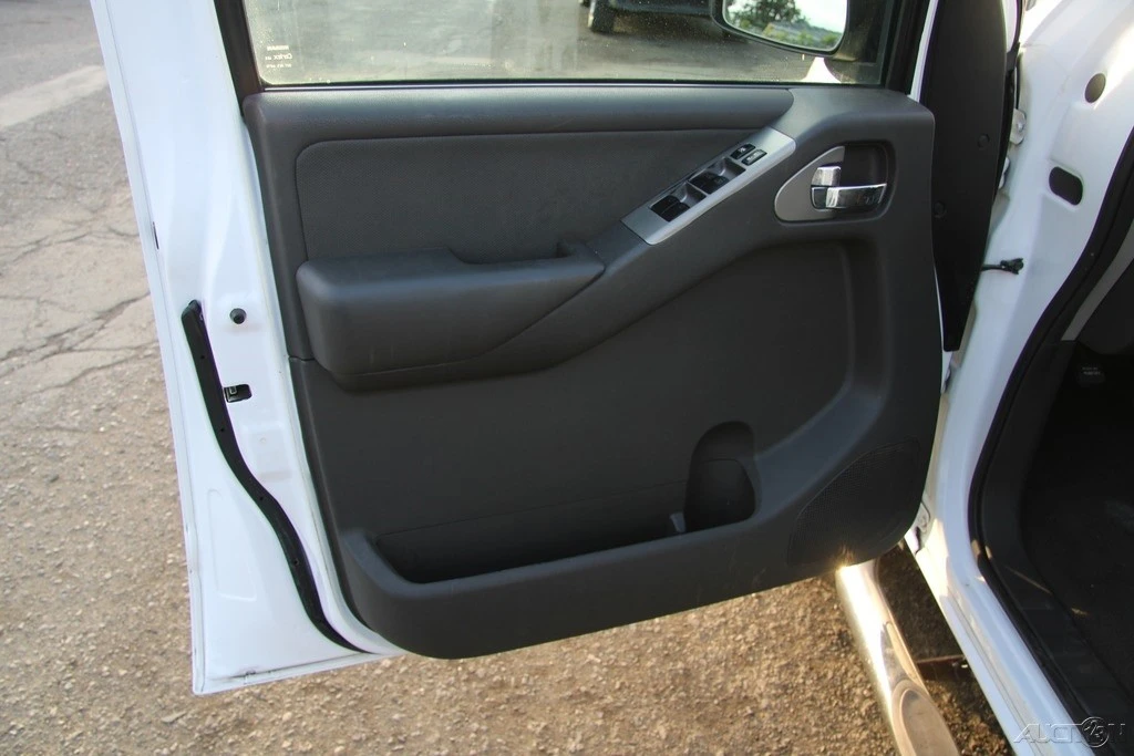2008 Nissan Pathfinder 3rd Gen - Image 11 of 21