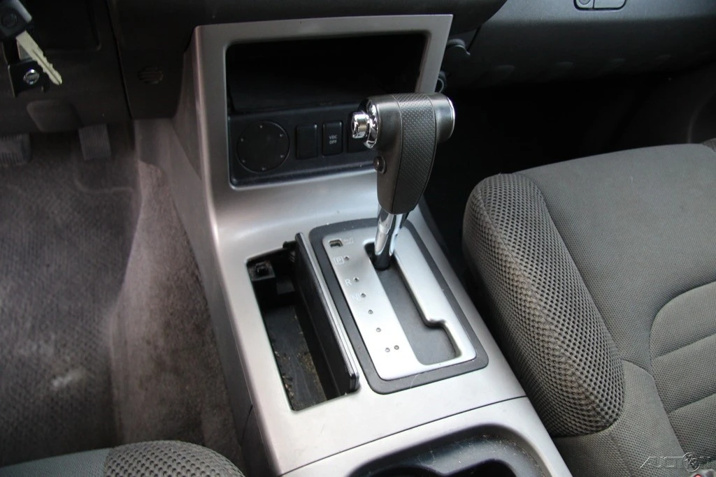 2008 Nissan Pathfinder 3rd Gen - Image 15 of 21