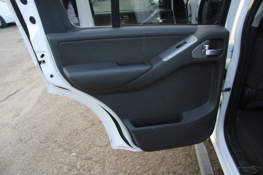 2008 Nissan Pathfinder 3rd Gen - Image 16 of 21