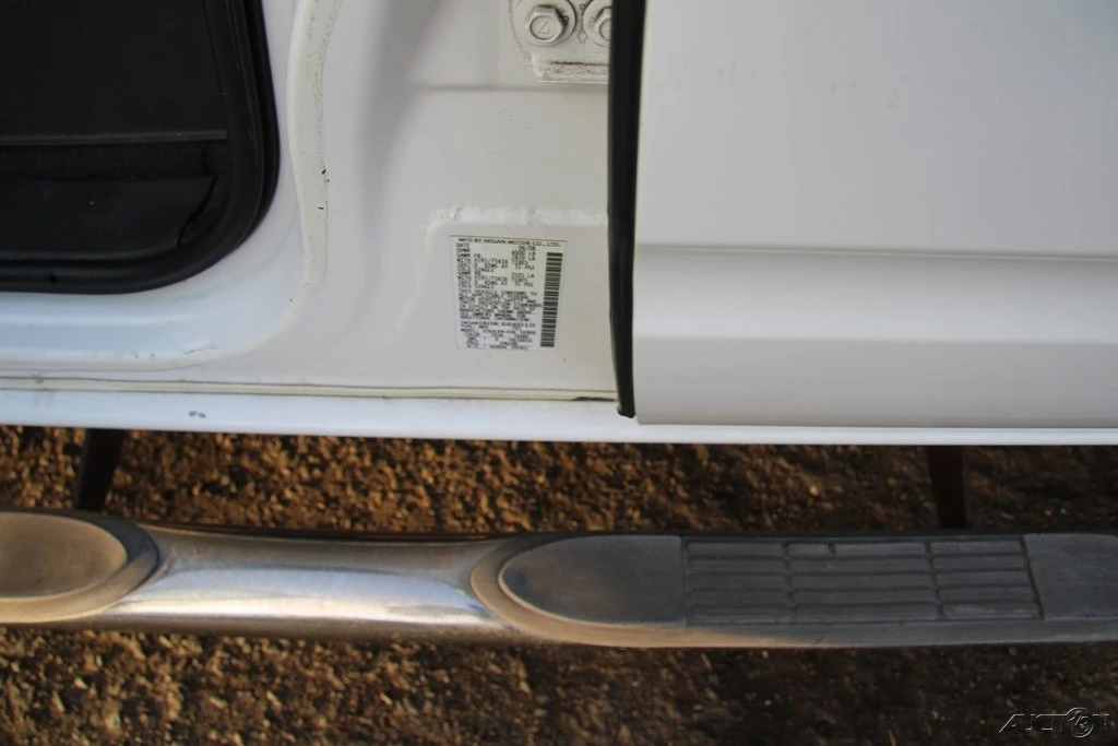 2008 Nissan Pathfinder 3rd Gen - Image 10 of 21