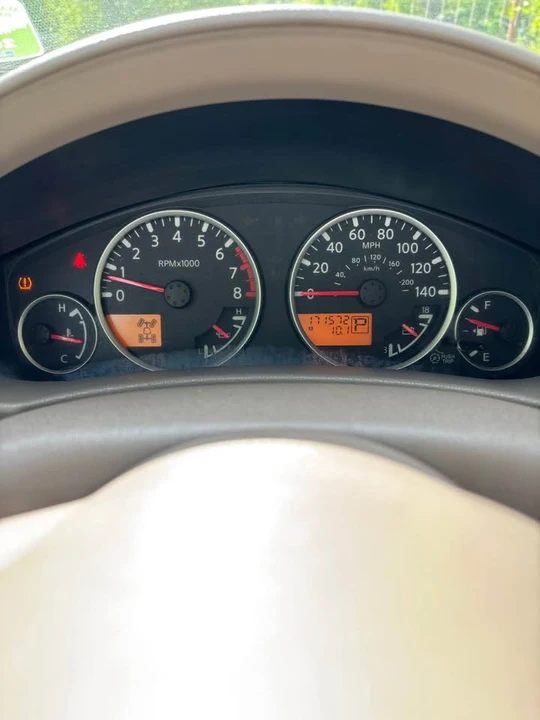 2008 Nissan Pathfinder 3rd Gen - Image 10 of 16