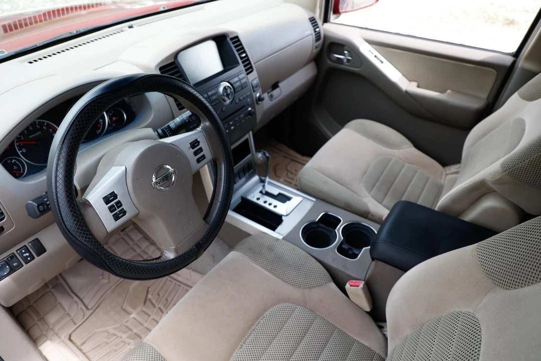 2008 Nissan Pathfinder 3rd Gen - Image 2 of 21