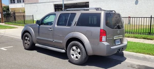 2008 Nissan Pathfinder 3rd Gen - Image 2 of 20