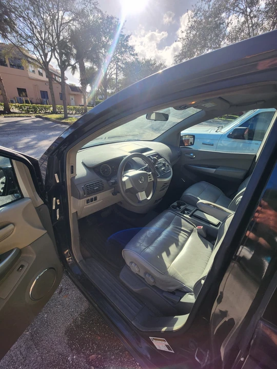 2008 Nissan Quest - Image 3 of 10