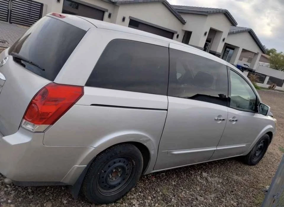 2008 Nissan Quest - Image 3 of 4