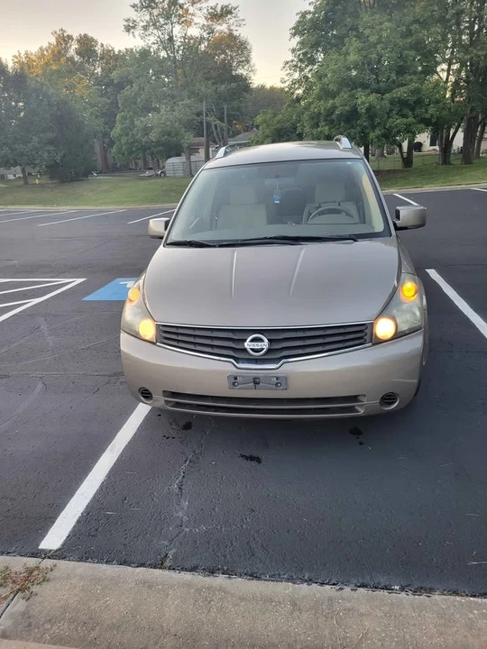 2008 Nissan Quest - Image 7 of 12