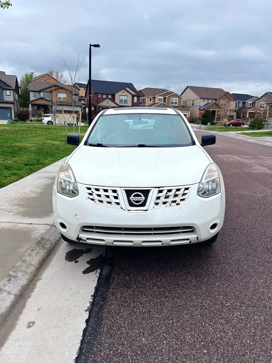 2008 Nissan Rogue - Image 2 of 7