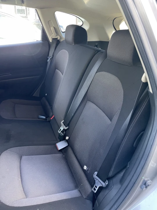 2008 Nissan Rogue - Image 11 of 19
