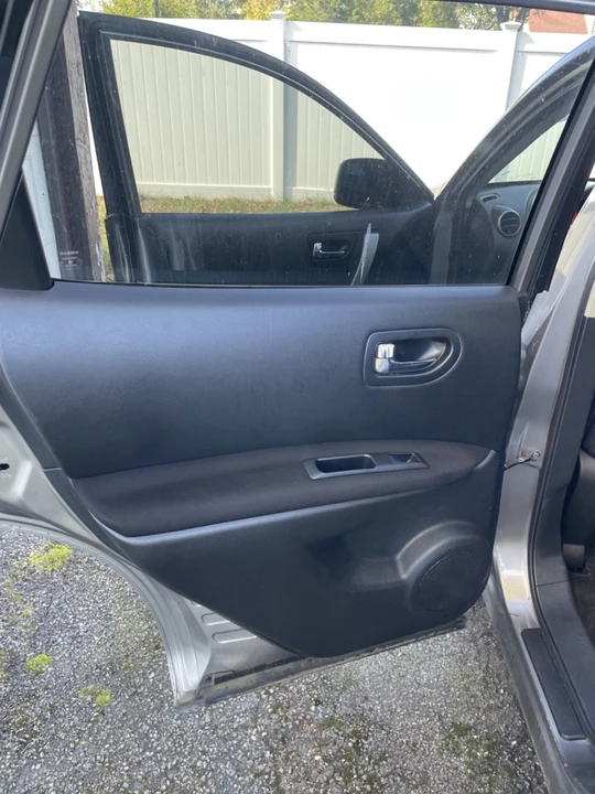 2008 Nissan Rogue - Image 15 of 19