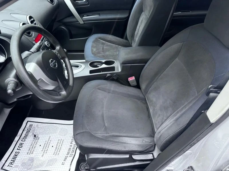 2008 Nissan Rogue - Image 11 of 12