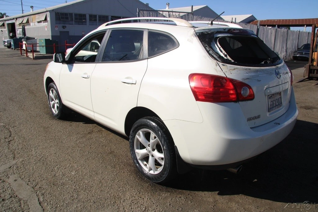 2008 Nissan Rogue - Image 4 of 21