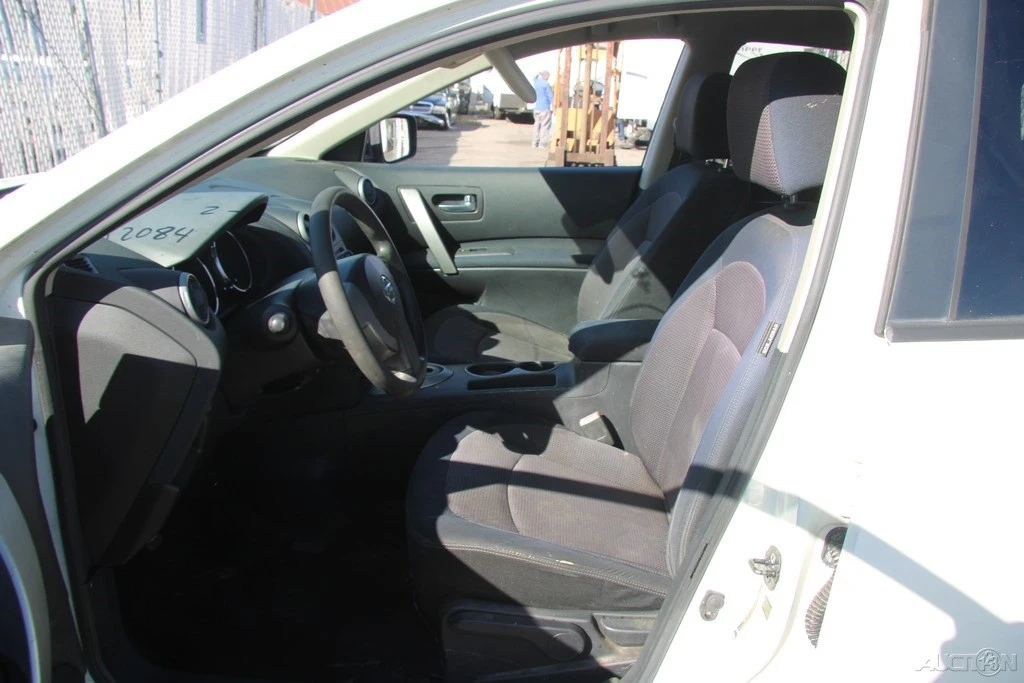 2008 Nissan Rogue - Image 12 of 21