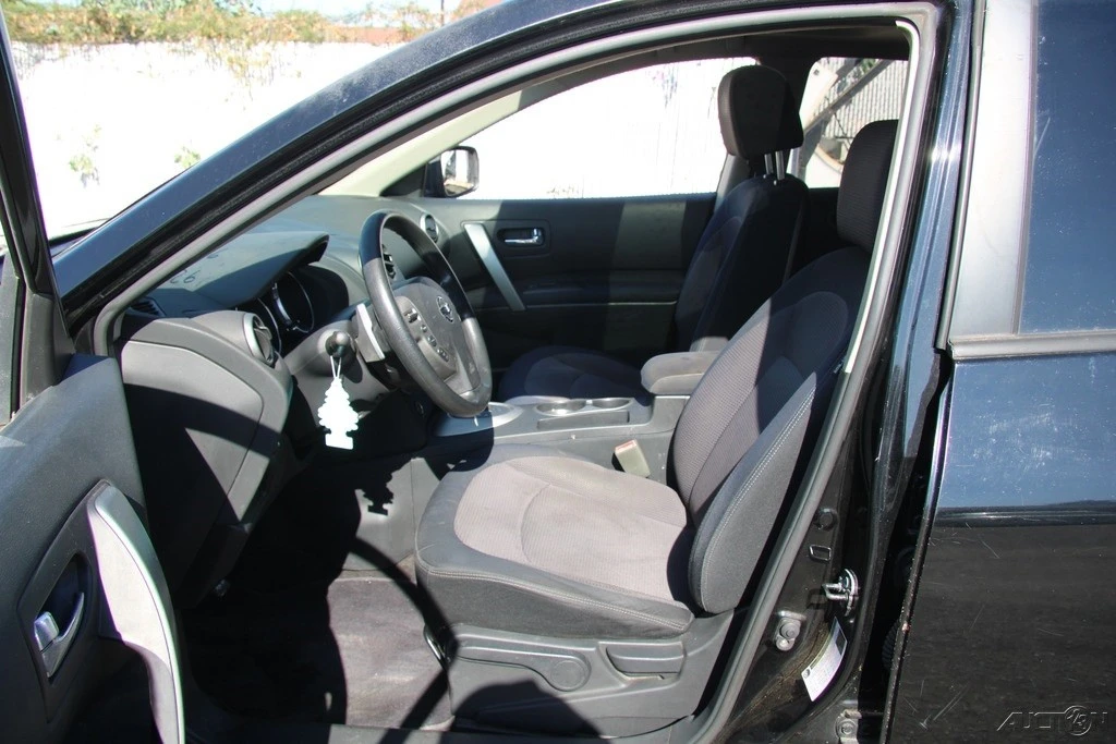 2008 Nissan Rogue - Image 14 of 21