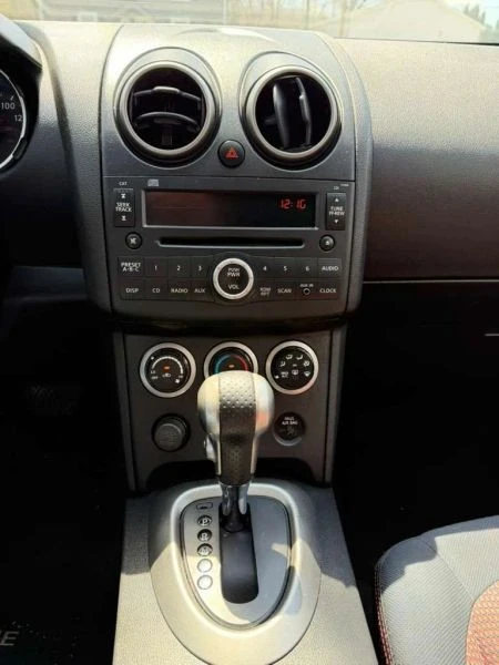 2008 Nissan Rogue - Image 6 of 11