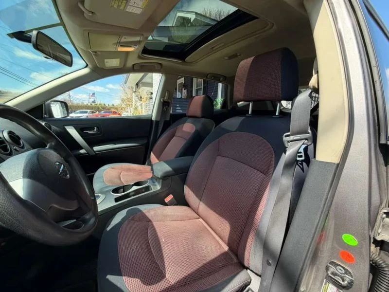 2008 Nissan Rogue - Image 8 of 11