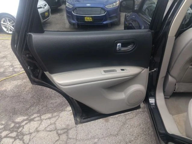 2008 Nissan Rogue - Image 15 of 21