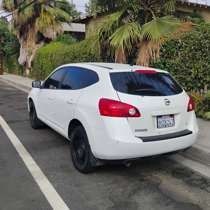 2008 Nissan Rogue - Image 3 of 7