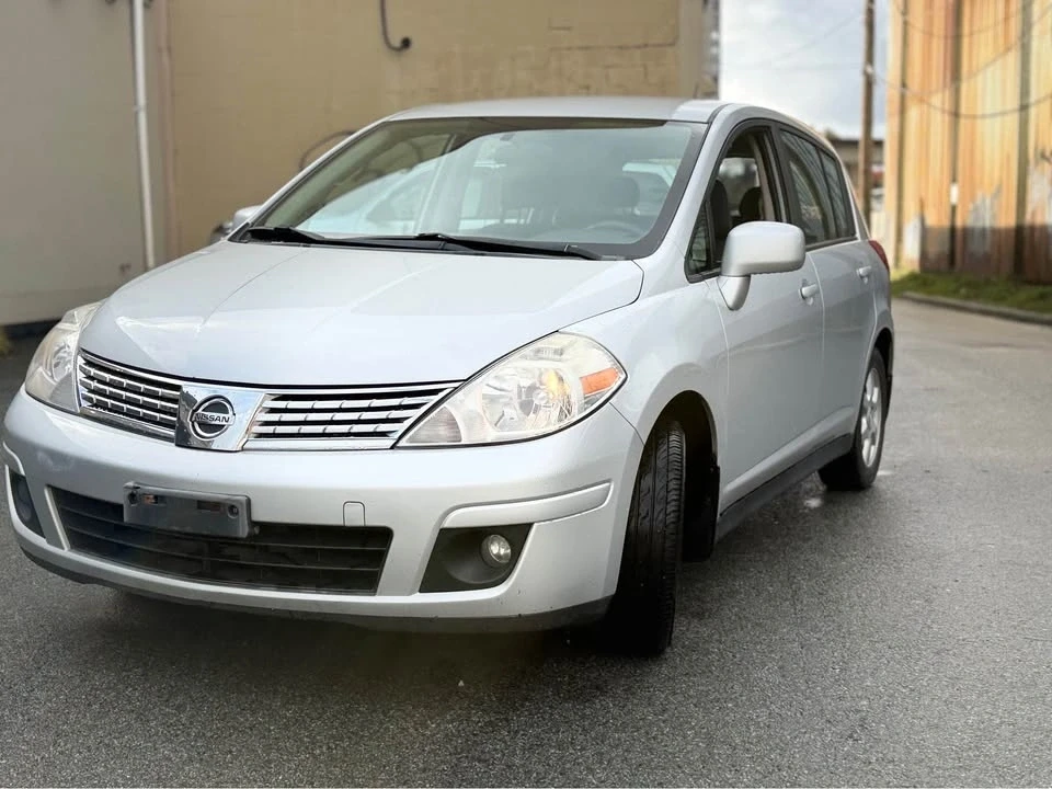 2008 Nissan Versa - Image 7 of 10
