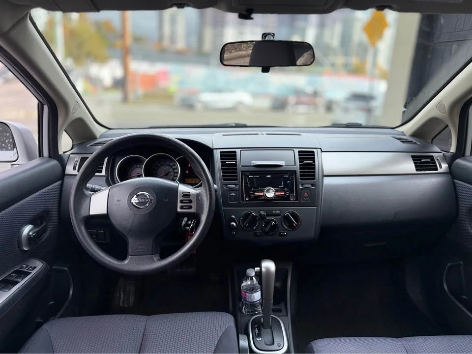 2008 Nissan Versa - Image 8 of 10