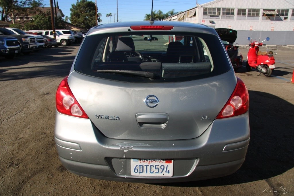 2008 Nissan Versa - Image 5 of 21