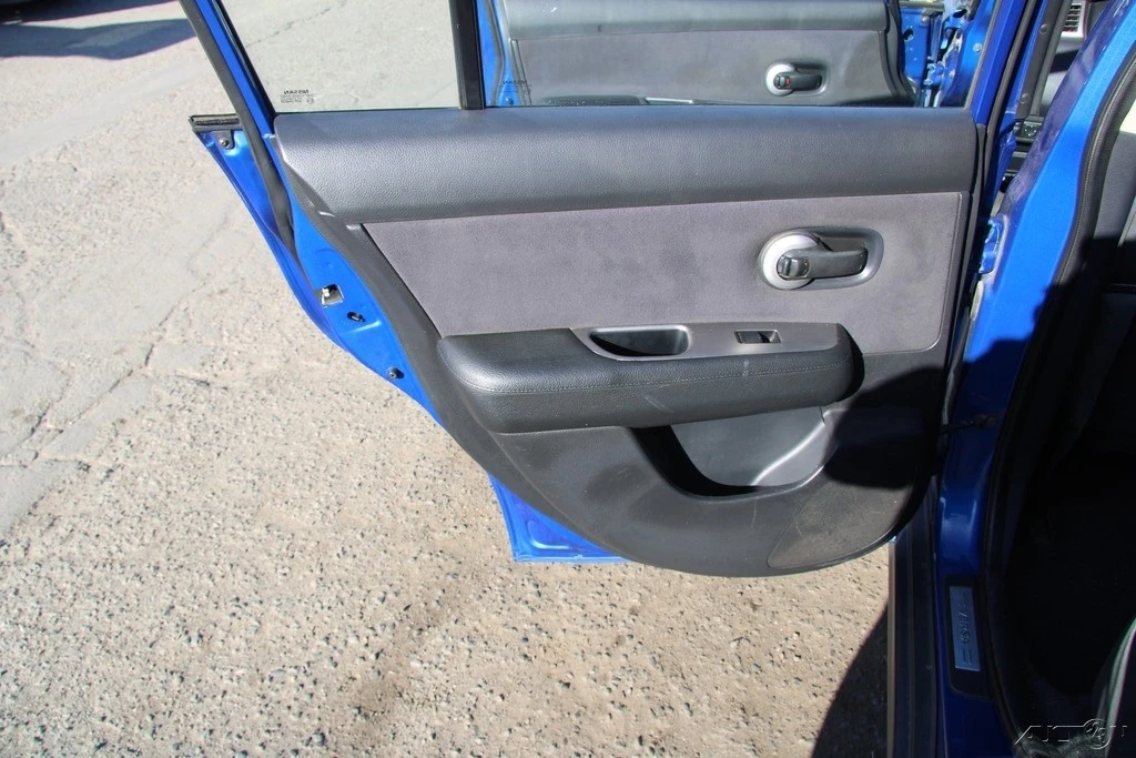 2008 Nissan Versa - Image 20 of 21