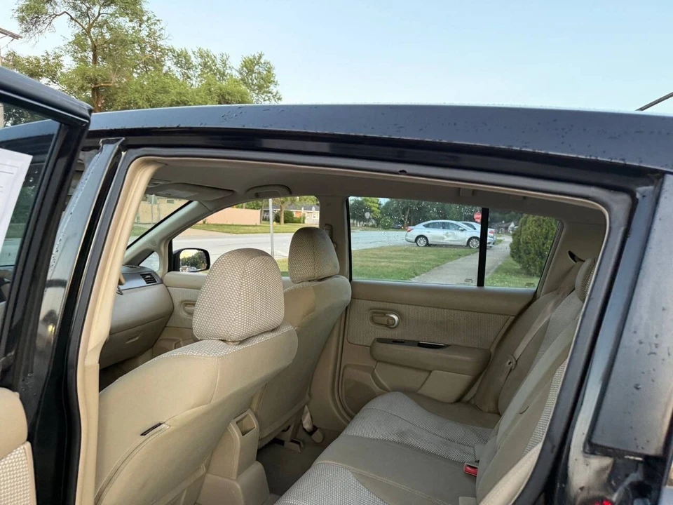 2008 Nissan Versa - Image 16 of 21