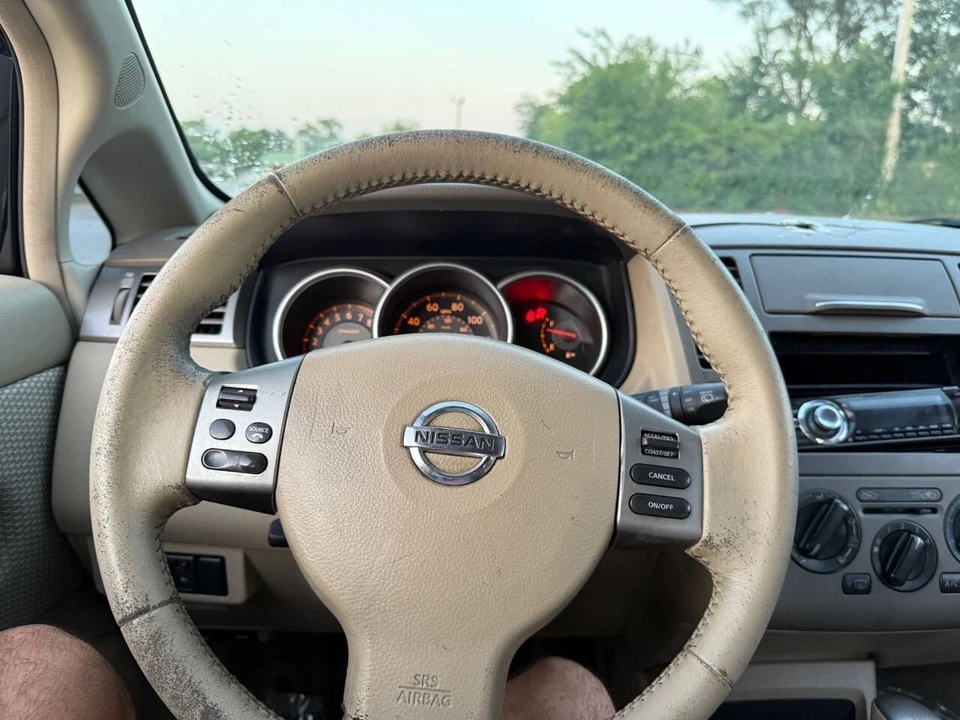 2008 Nissan Versa - Image 20 of 21