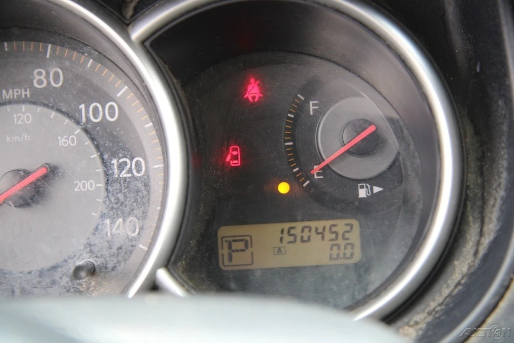 2008 Nissan Versa - Image 17 of 21