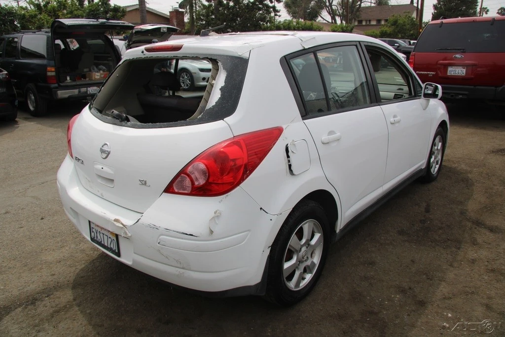 2008 Nissan Versa - Image 7 of 21