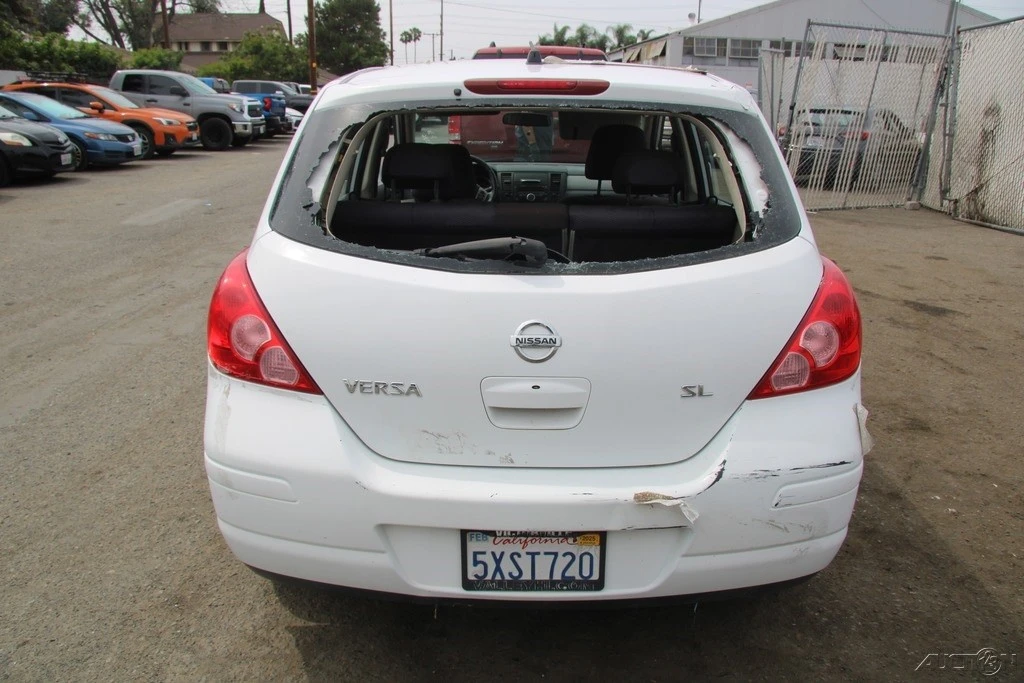 2008 Nissan Versa - Image 6 of 21