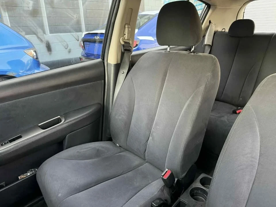 2008 Nissan Versa - Image 14 of 19