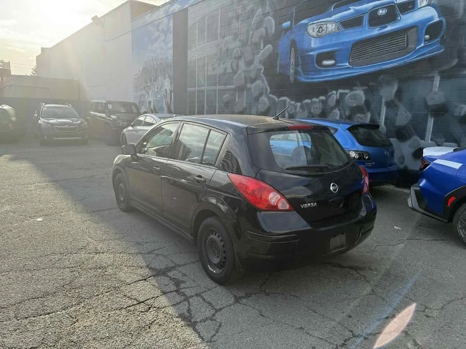 2008 Nissan Versa - Image 4 of 19