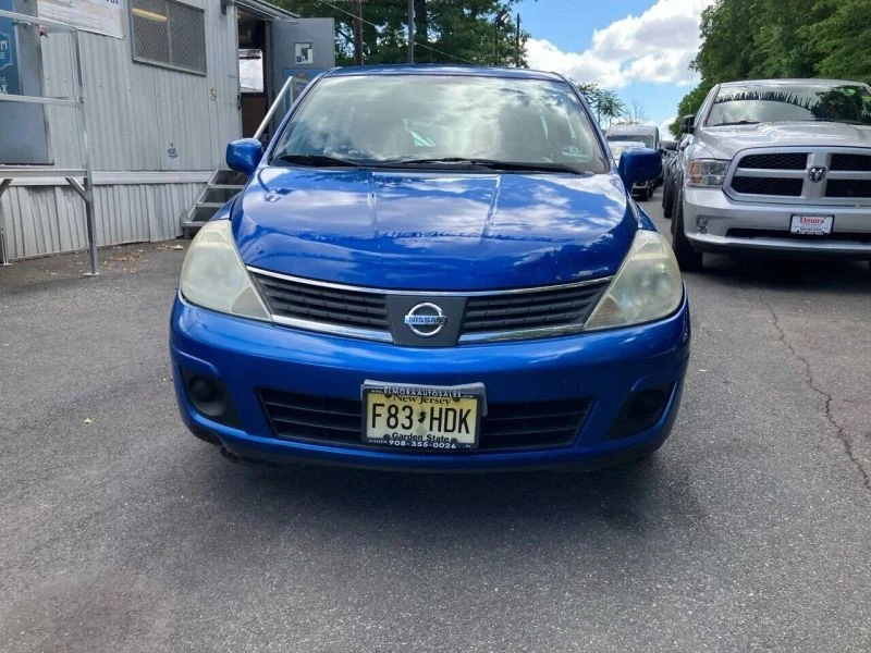 2008 Nissan Versa - Image 3 of 11