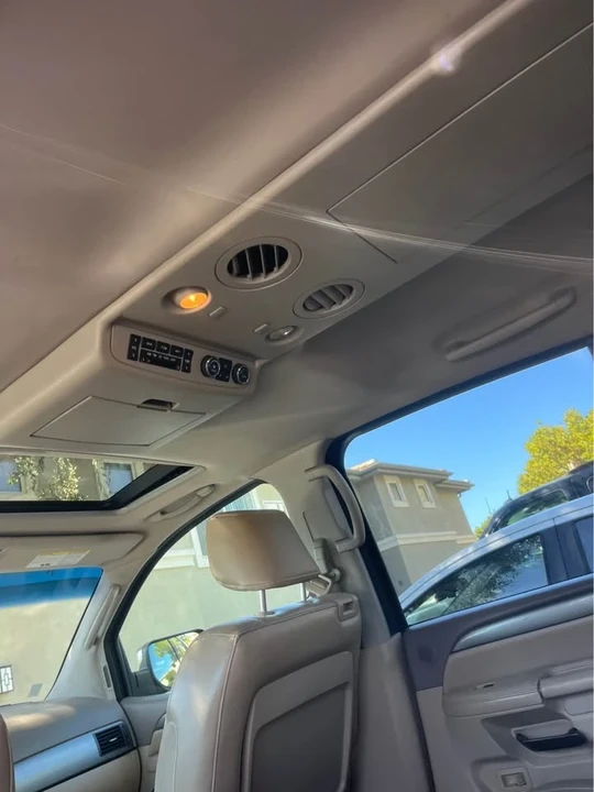 2008 Nissan Armada - Image 10 of 13