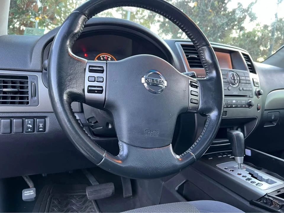 2008 Nissan Armada - Image 11 of 20