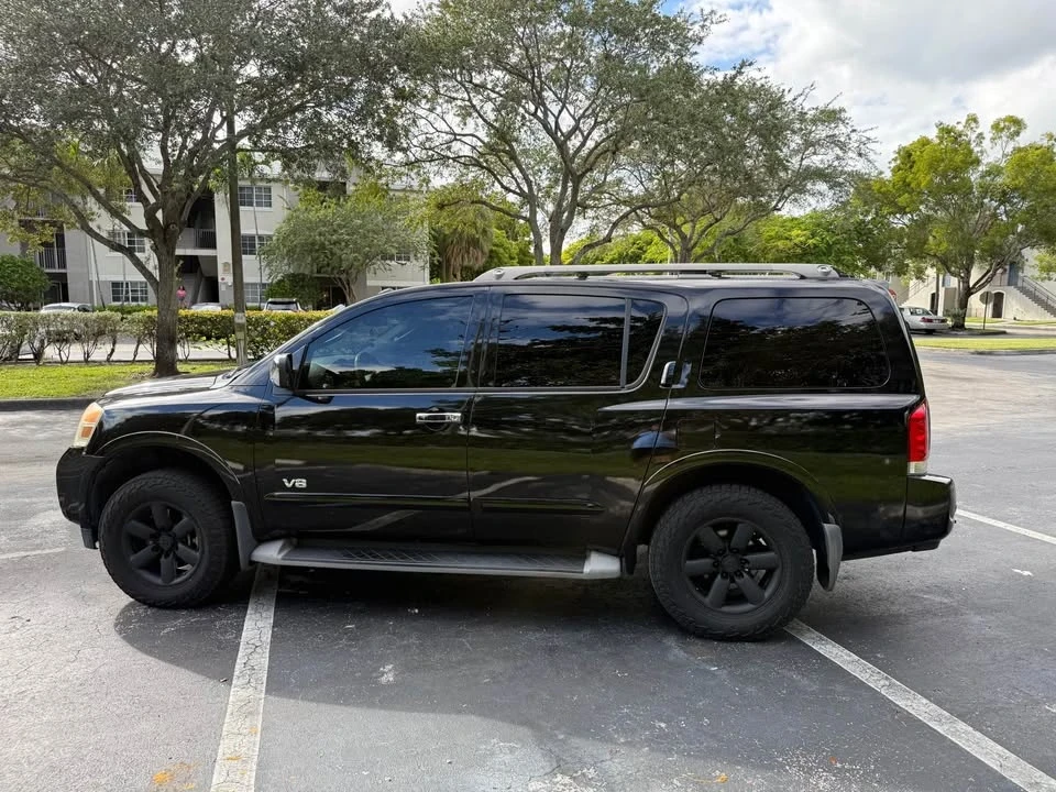2008 Nissan Armada - Image 3 of 21