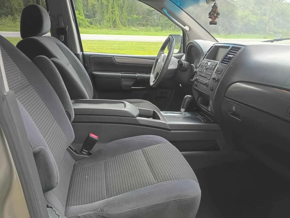 2008 Nissan Armada - Image 13 of 20