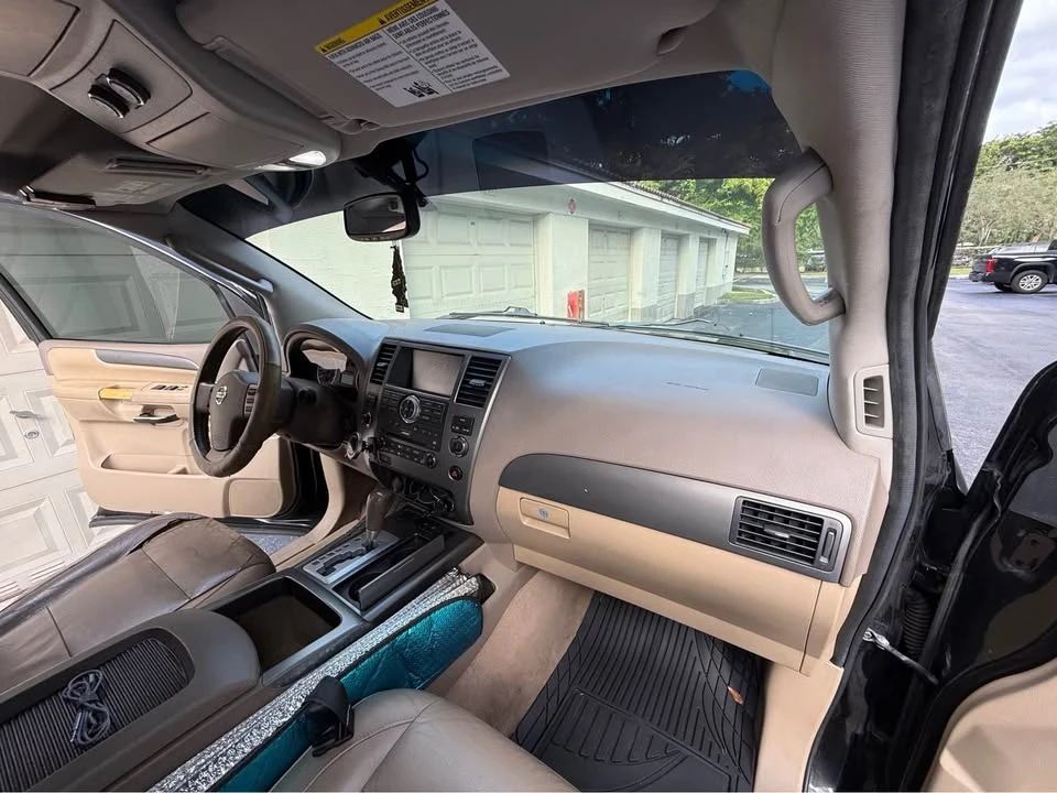 2008 Nissan Armada - Image 10 of 21