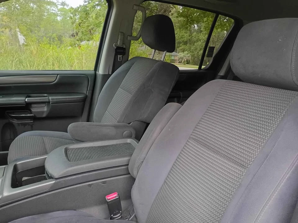 2008 Nissan Armada - Image 17 of 20