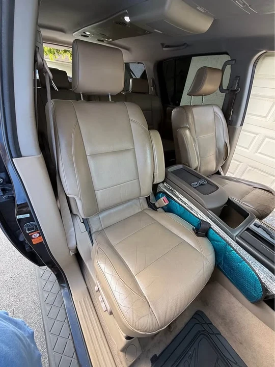 2008 Nissan Armada - Image 14 of 21