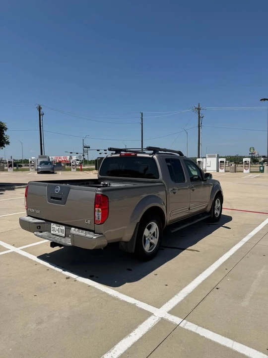 2008 Nissan Frontier 2nd Gen - Image 10 of 17