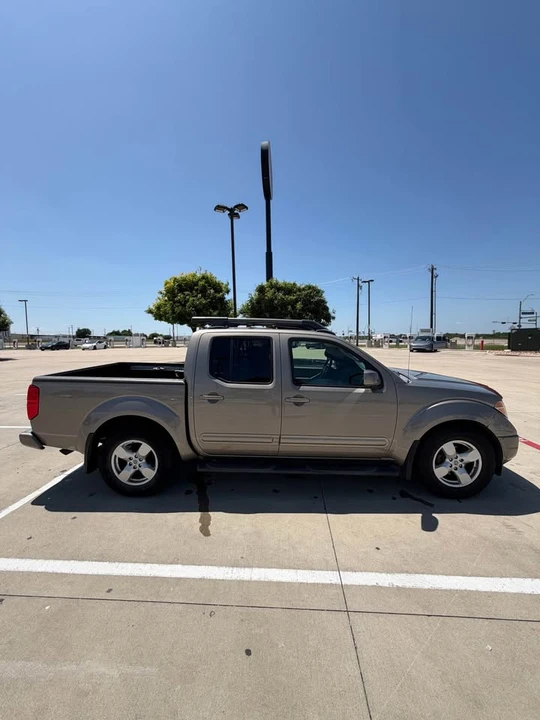 2008 Nissan Frontier 2nd Gen - Image 12 of 17